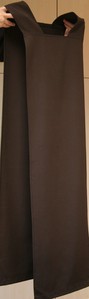 škapulir – vrhnji del karmelske redovne obleke (habita)